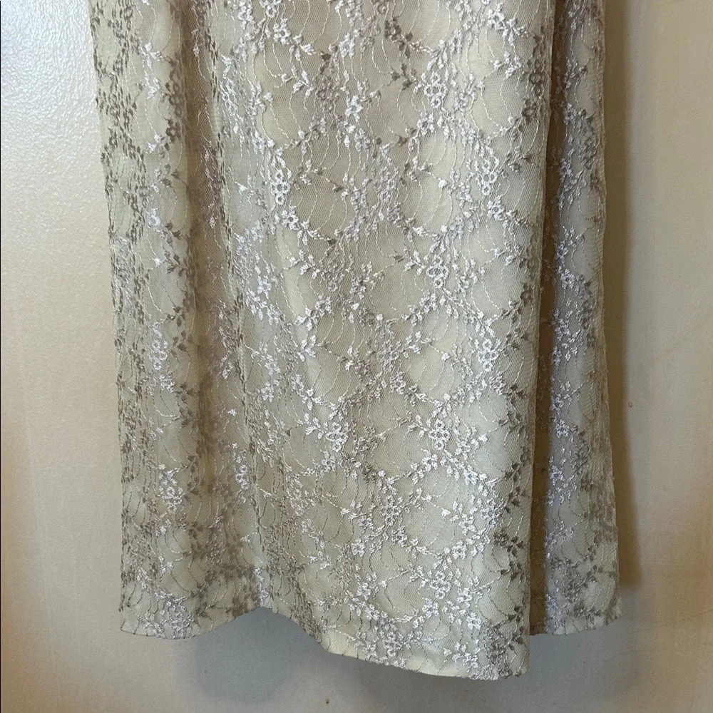 Alex Evenings Spaghetti Strap Cream Lace Gown size 14